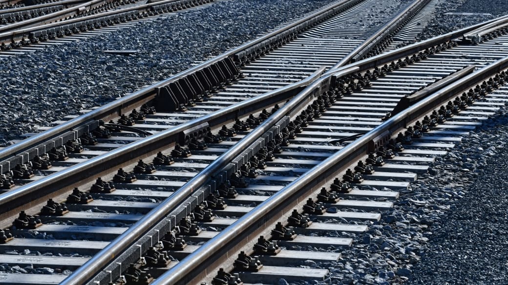 Optimierung von der Bahnstrecke Mstětice – Praha-Vysočany