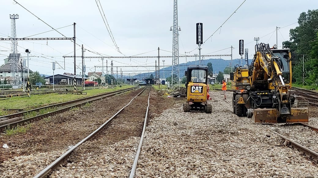 Wiederherstellung der Geleise in Tišnov