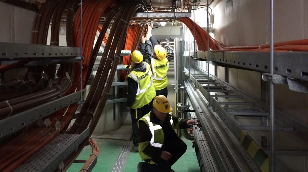Modernizace elektrorozvodů v pražském metru