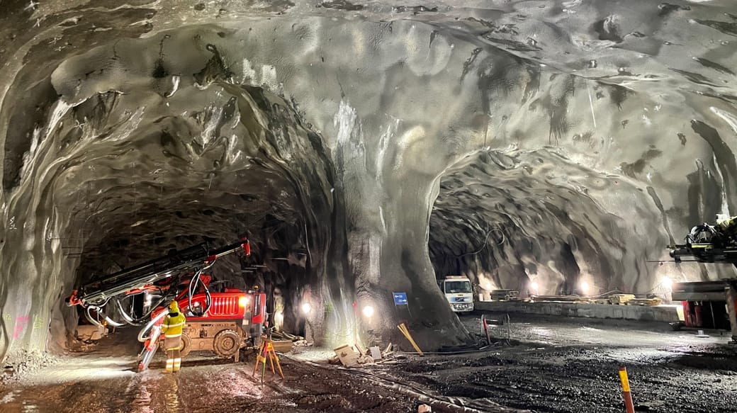 Sekundární ostění tunelu Skärholmen ve Stockholmu
