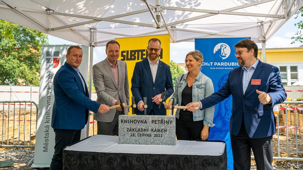 Feierlicher Baubeginn der Stadtbibliothek in Prag