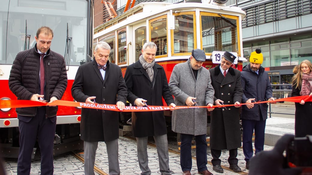 Slavnostní otevření tramvajové trati na Pankráci