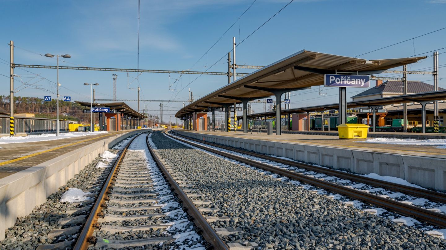 Modernisierung der Eisenbahnstrecke Velim–Poříčany