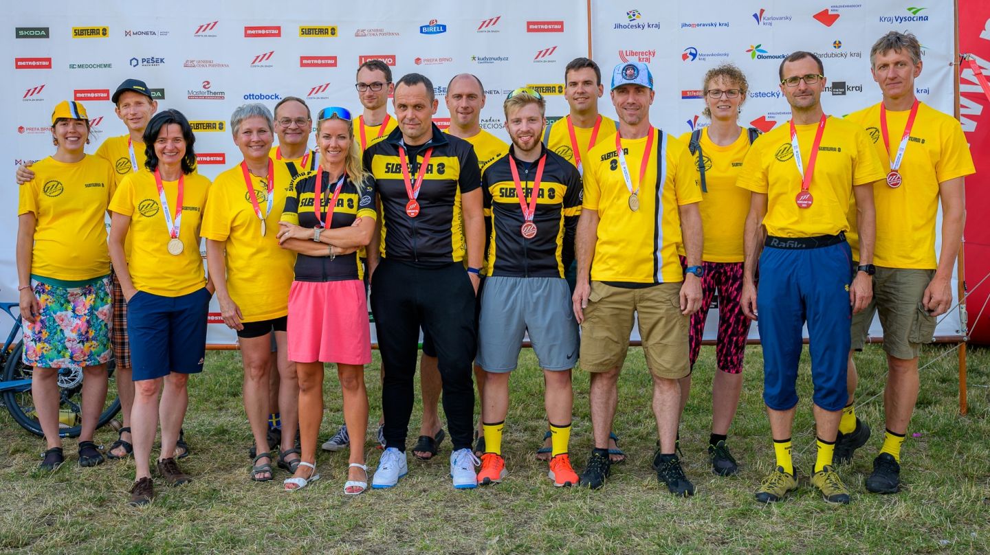 Der siegreiche Metrostav-Handy-Radmarathon