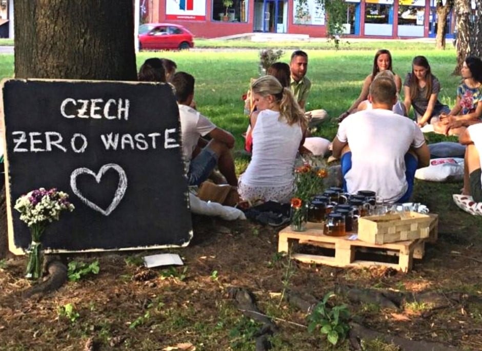 Blíží se Týden bez odpadu. Zapojte se jako pořadatel a zorganizujte swap nebo úklid parku