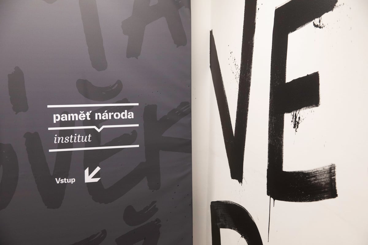 V Pardubicích otevřel první Institut Paměti národa. Výstava moderní formou připomíná dějiny 20. století