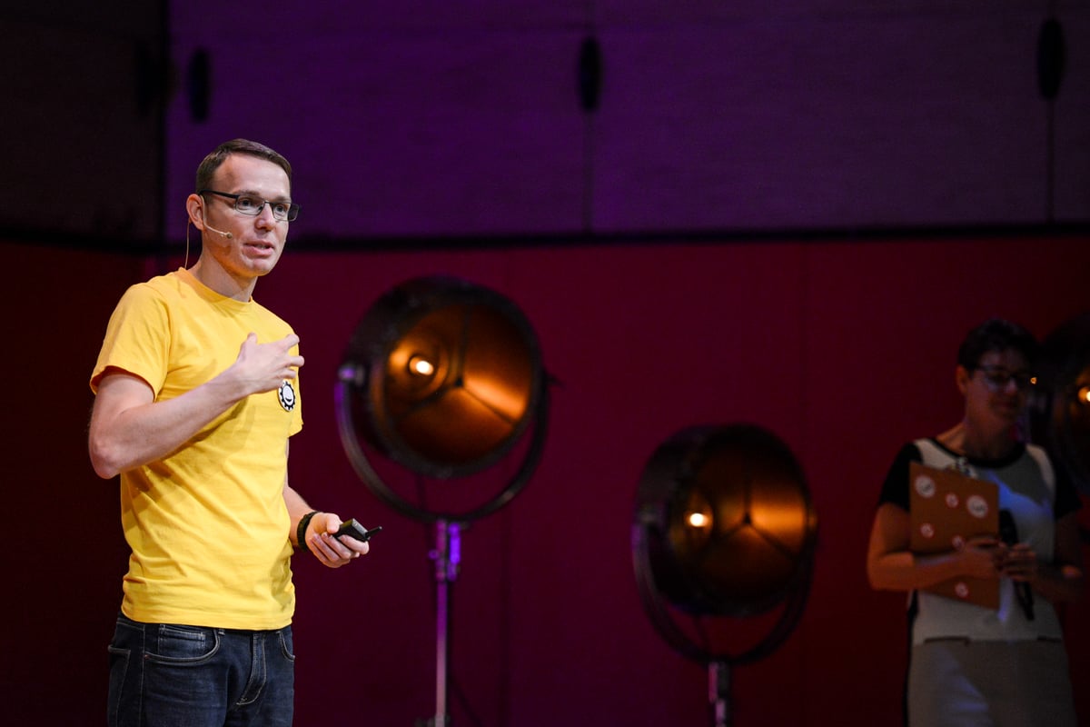 Jak být šťastní v práci? Klíčové je nastavení mysli, říká happiness manažer Michal Šrajer