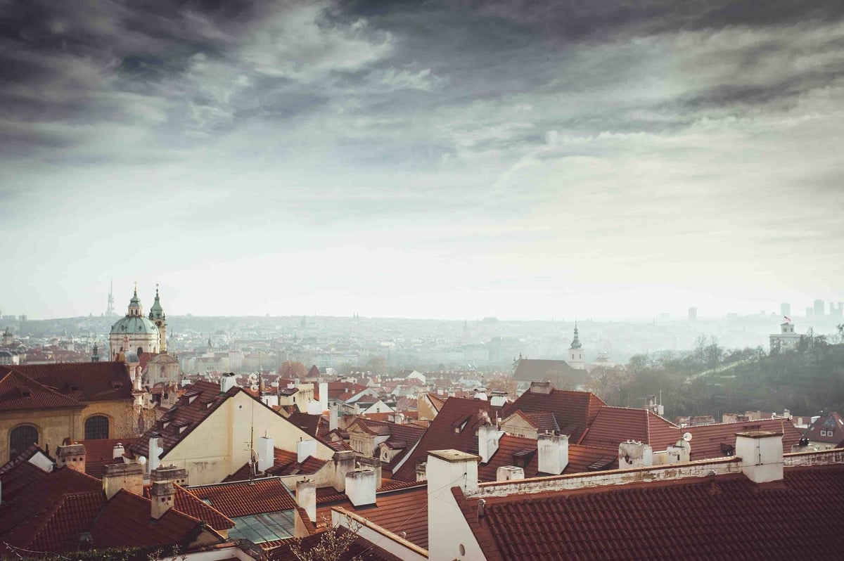 Zahrne vláda do jednání neziskové organizace? Zmocněnkyně vlády pro lidská práva poslala dopis neziskovým organizacím