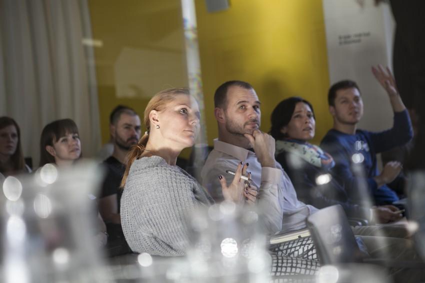 Akcelerační programy nabízejí odborné přednášky a workshopy, kde můžete zjistit přesně to, co vás zajímá. Foto: Laboratoř Nadace Vodafone