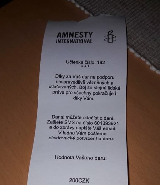 Vygenerovaný lístek z platebního terminálu. Zdroj: Amnesty International