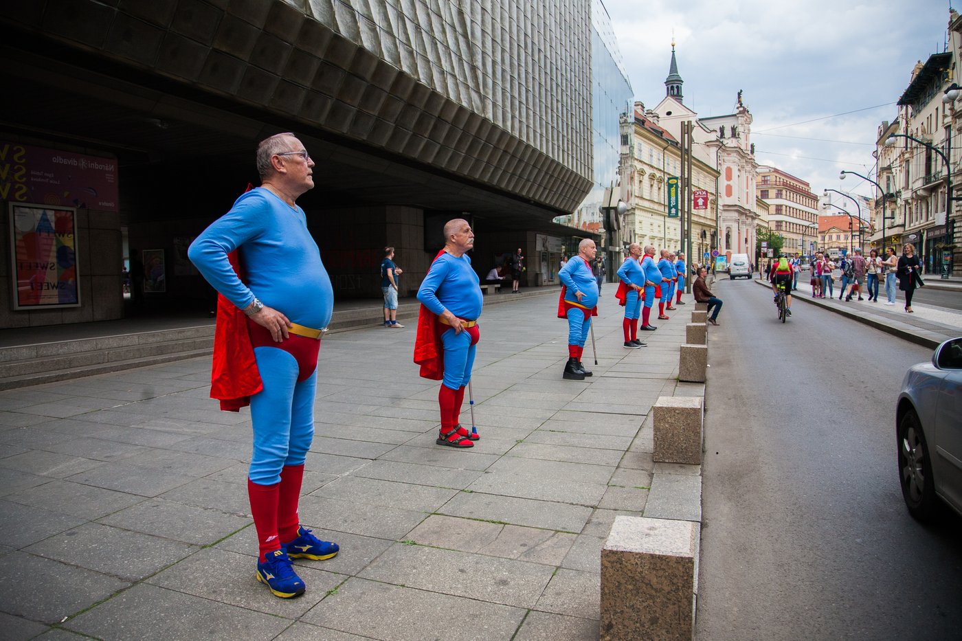 Aktivní senioři se bez internetu neobejdou. Foto: Elpida.