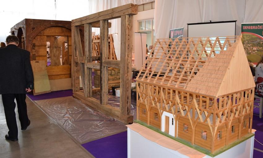 Na veletrhu se každý z vystavujících snažil neotřele předvést svůj um. Foto: Incheba Expo Praha