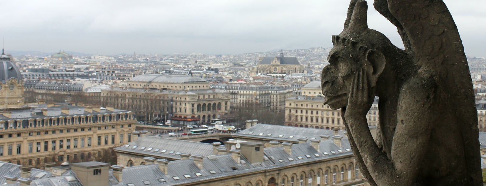 Celý svět se skládá na Notre-Dame