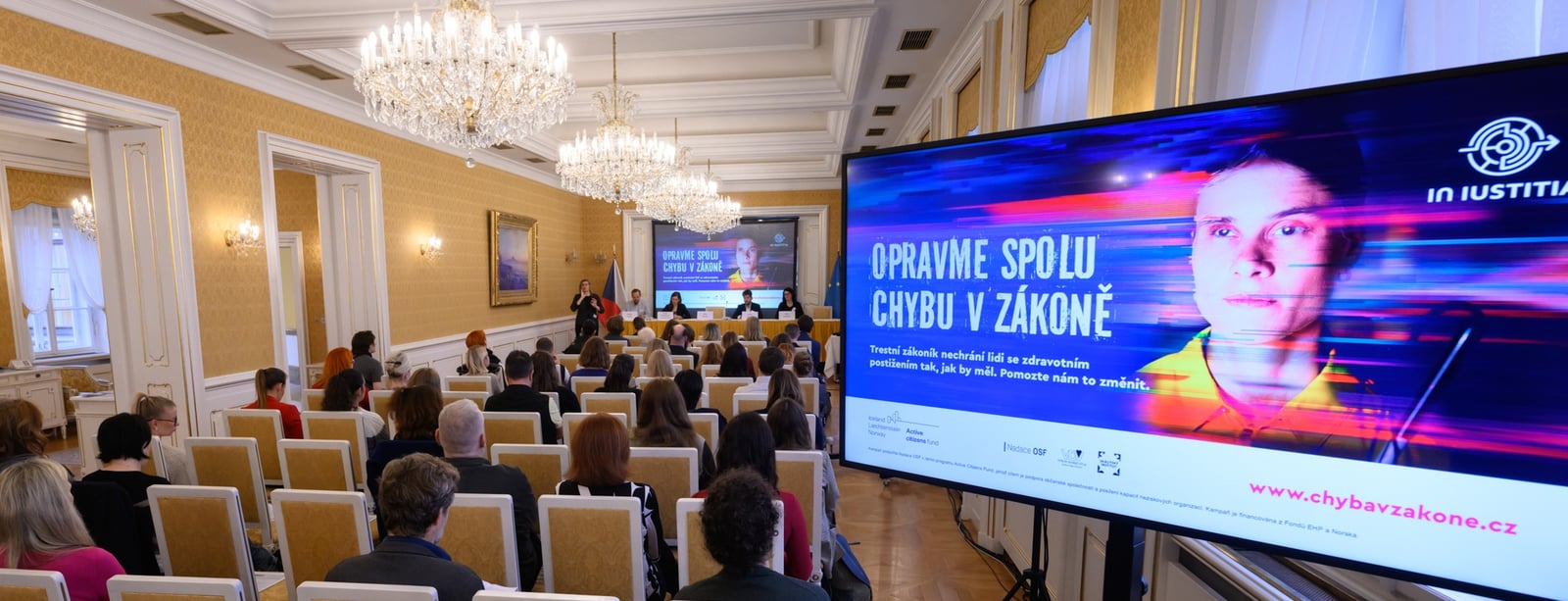 Rovná ochrana pro všechny oběti předsudečného násilí. In IUSTITIA prosadila změnu zákona