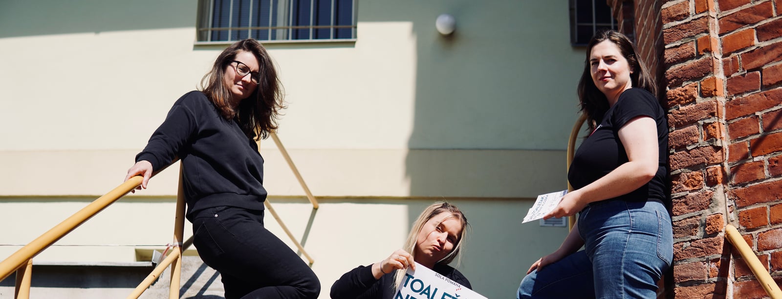 Volně dostupné menstruační potřeby ve školách. Sola pomáhá se zasadila o změnu, která přispívá k rovnosti ve vzdělávání