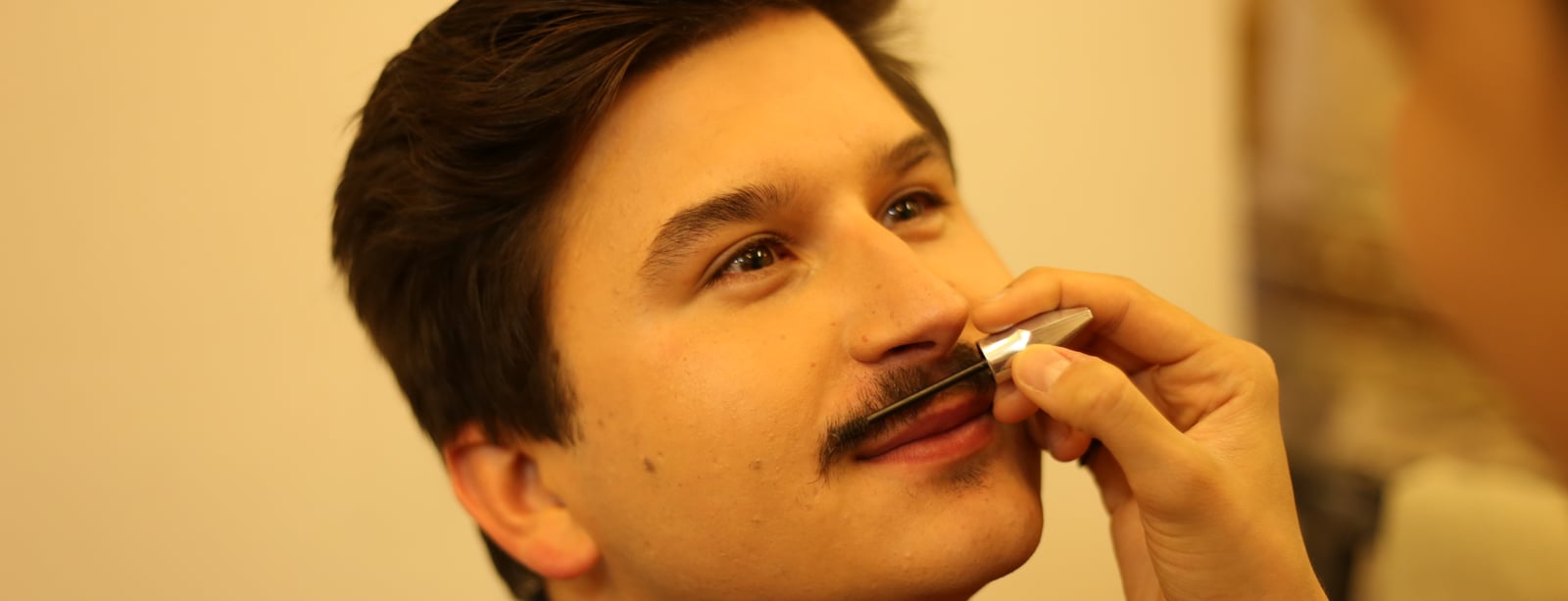 “Žádnou paniku a hlavně nic do pusy!” 
BARD PR odkrývá 6 bolestí a radostí kampaně pro Společnost E