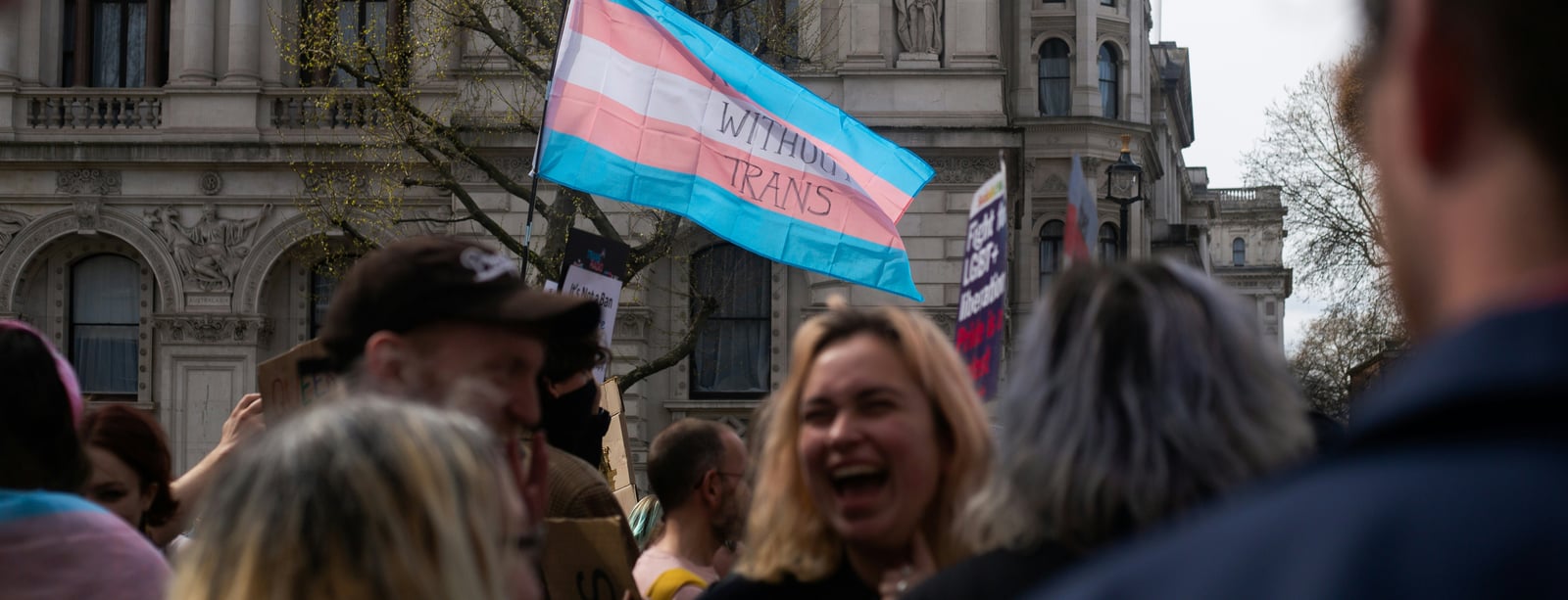 Česko porušuje práva trans lidí, uvedl Evropský soud pro lidská práva o povinných kastracích
