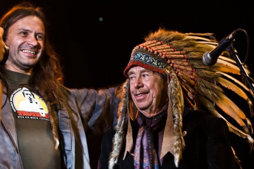 Festivaly neziskových organizací:  Všehochuť s prospěšnou notou