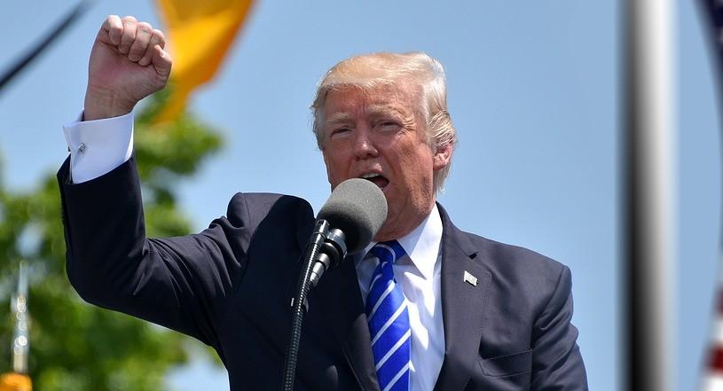 Trumpovy kroky dopadají na české neziskovky. Ohrožují projekty v Česku i zahraničí