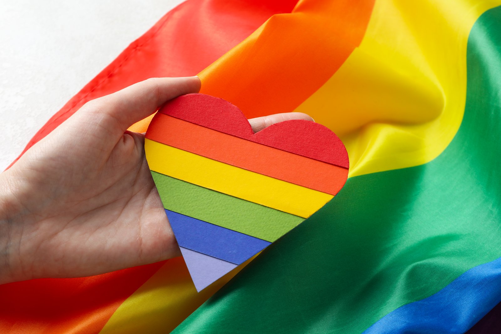 Vzniká nové médium zaměřené na LGBTQ+ témata. Magazín Qult podporují klíčové organizace i osobnosti občanského sektoru
