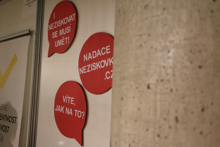 Stánek Nadace Neziskovky.cz